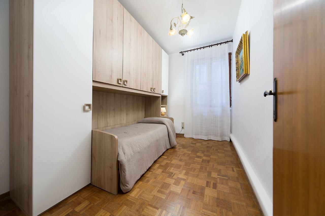 At 2 Minutes From San Marco Square Apartman Velence Kültér fotó