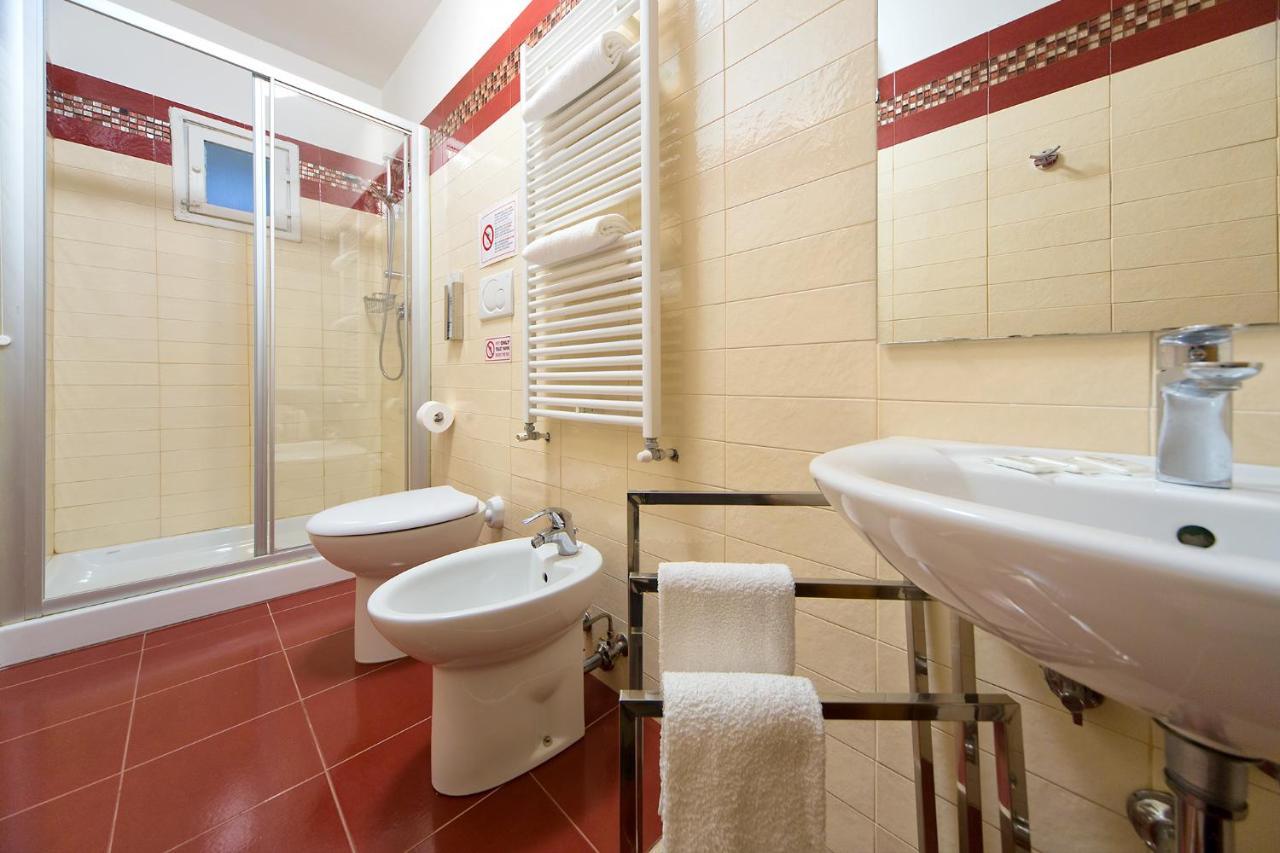 At 2 Minutes From San Marco Square Apartman Velence Kültér fotó